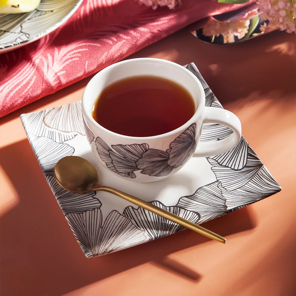 Настраиваемый набор керамических тарелок в скандинавском стиле с кленовым листом в полоску, круглые и квадратные керамические тарелки, посуда для свадебного банкета