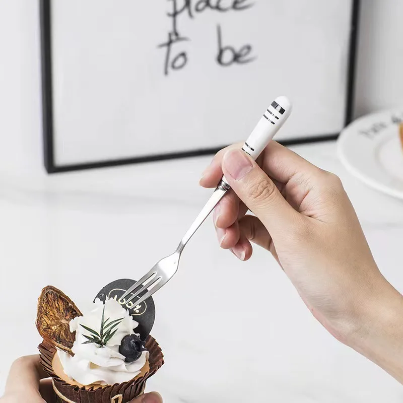 High Quality Stainless Steel Fork Set Dessert Cream Spoons Set and 5pcs Knife Fork Coffee Stirring Spoons