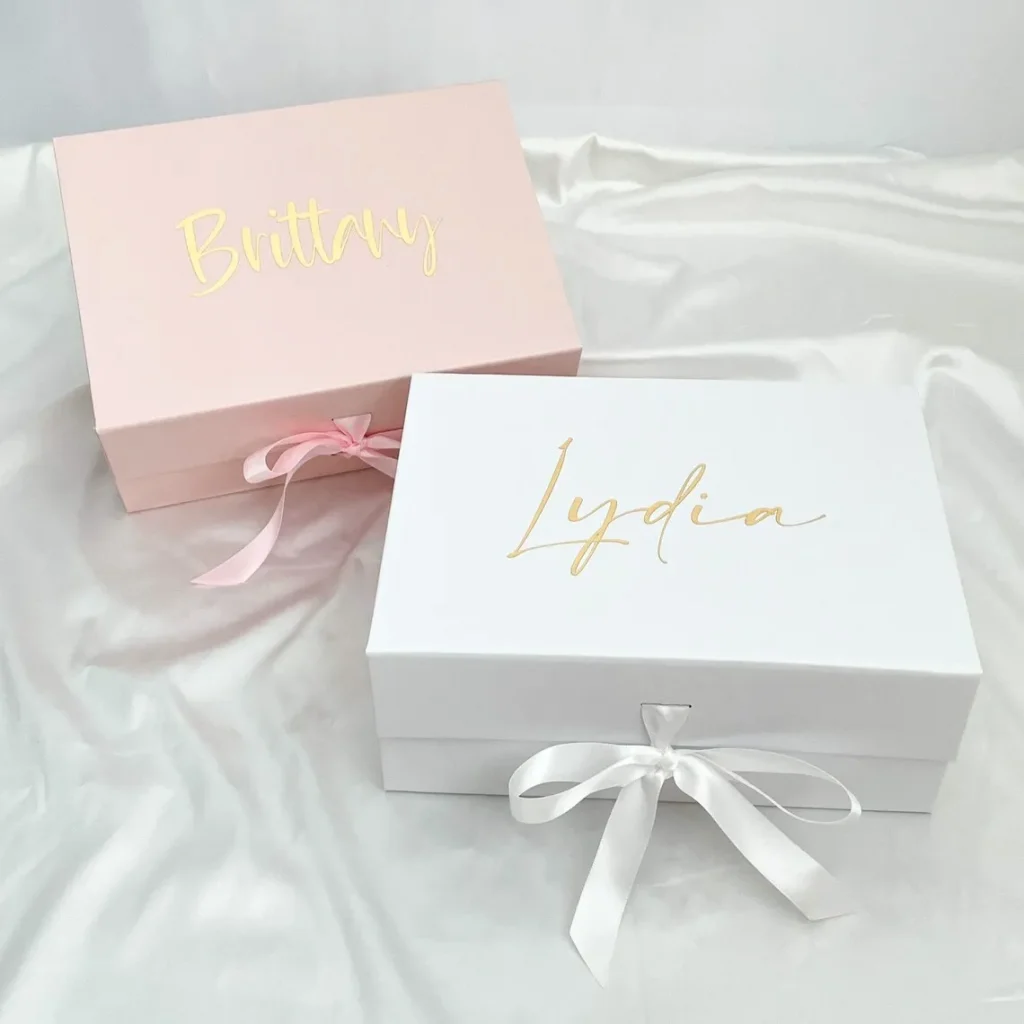 Пользовательская переработка Уход за кожей Красота Ювелирные изделия Бумажная коробка с логотипом Портативная крафт-гофрированная подарочная одежда Почтовая упаковка Тайная коробка