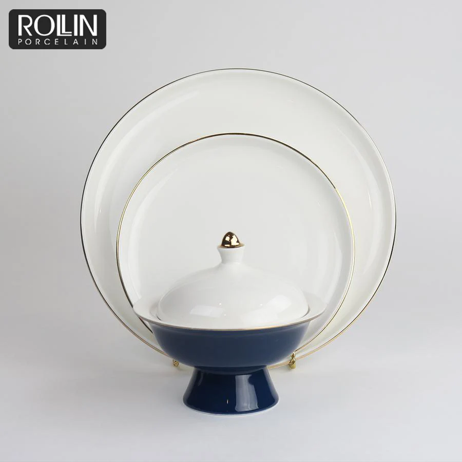 Набор керамических тарелок для современных ресторанов, фарфоровая глазурованная тарелка для еды, столовая посуда с золотой оправой, тарелка для красоты