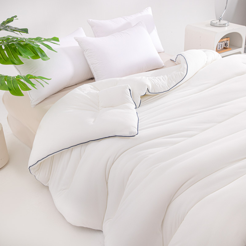 Двойной контроль температуры Современное антибактериальное одеяло для глубокого сна на заказ для отеля Одеяло из 100% полиэстера на заказ King Size Всесезонный дом