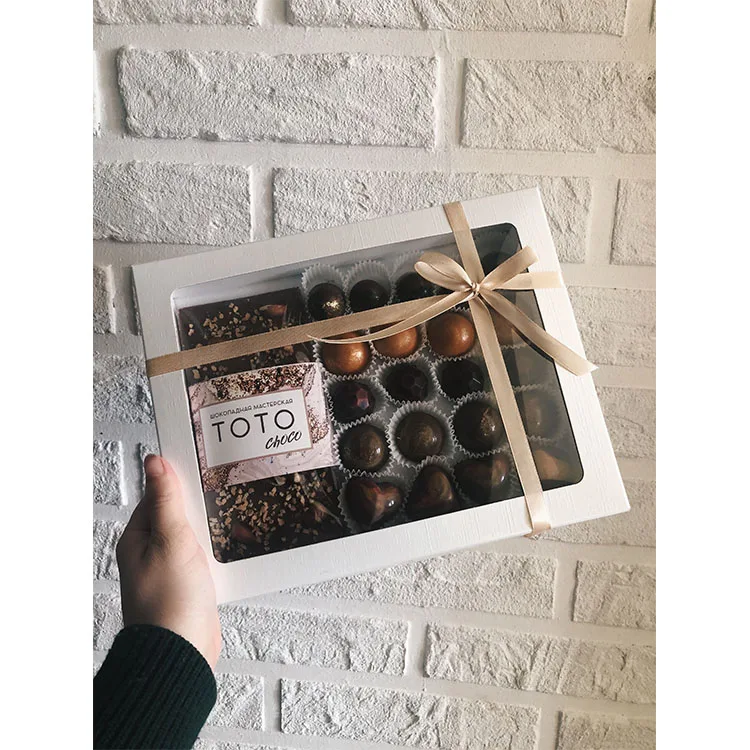 Роскошные конфеты с прозрачным окном, трюфельный батончик, сладкие конфеты, десерт, бумажная упаковка, картонная коробка, коробка премиум-класса для шоколада и клубники