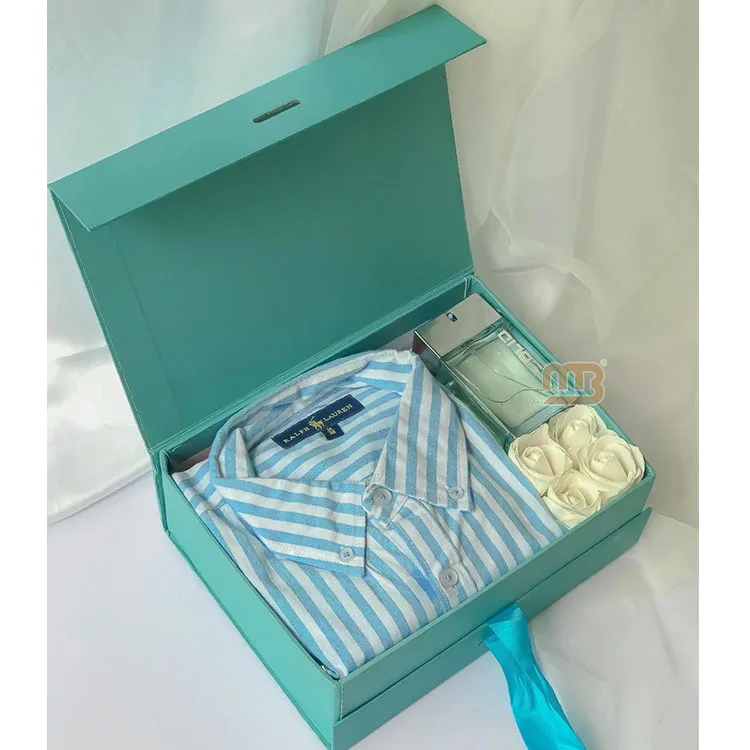 Косметический подарок для ухода за кожей Pr Почтовая посылка Коробка доставки Одежда Крафт-гофрокартонная упаковка Коробка с логотипом на заказ Коробка для одежды Коробка для нижнего белья