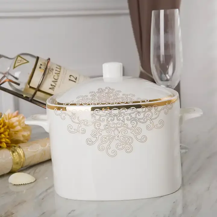 Nordic Fine Bone China Square Dinnerware Sets with Gold Rim Porcelain Tableware Plates and Dishes Luxury Nordic Style