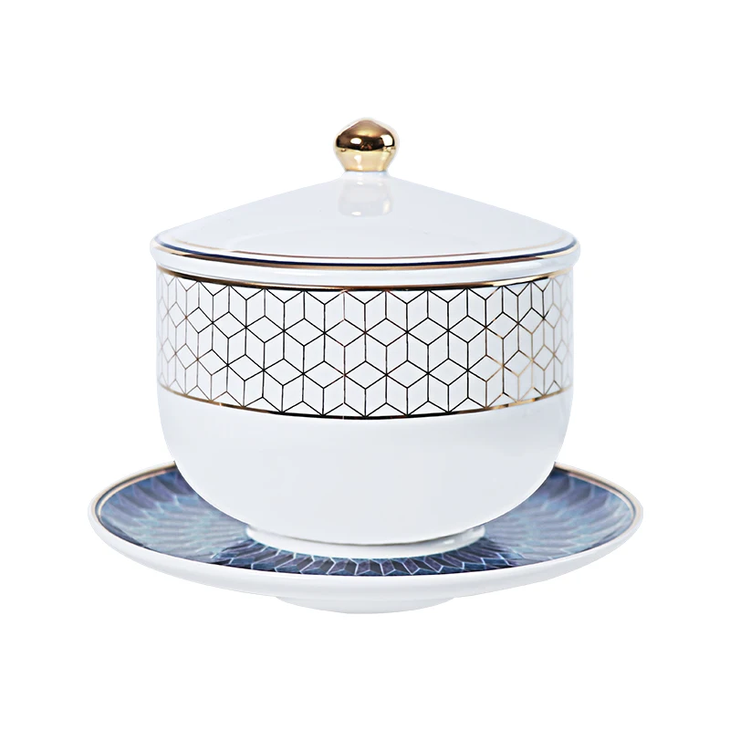 Супница из костяного фарфора с крышкой. Фарфоровые тарелки из тонкого фарфора для отелей класса люкс.