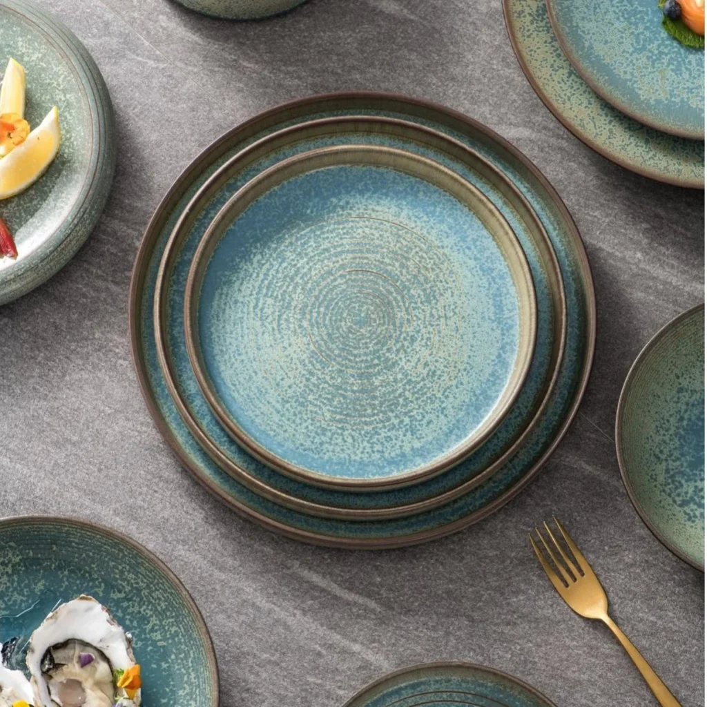 Наборы столовой посудыGuangzhou Speckle Vajillas Посуда для обслуживания мероприятий Набор фарфоровых тарелок в деревенском стиле Ресторан Reactive Green Nordic