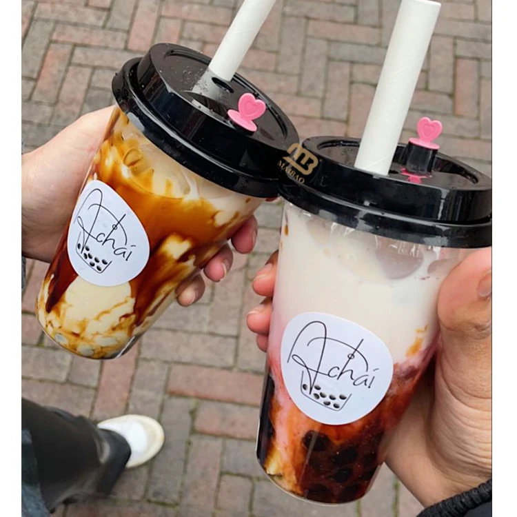 Изготовленный на заказ пластиковый стаканчик для чая с пузырьками, 16 унций, 22 унции, чашка для сока, чайного смузи Boba, 500 мл, 700 мл, прозрачные пластиковые стаканчики с крышкой и соломинкой