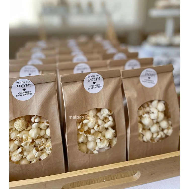 Изготовленные на заказ маслостойкие пакеты для попкорна, пищевые закрывающиеся пакеты из крафт-бумаги, мешок из крафт-бумаги с квадратным дном, закуска, попкорн, мешок из крафт-бумаги с окном