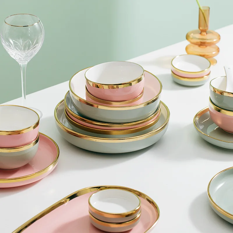 Элегантный скандинавский набор столовой посуды с золотой каймой, белыми, темно-зелеными, розовыми и светло-зелеными тарелками