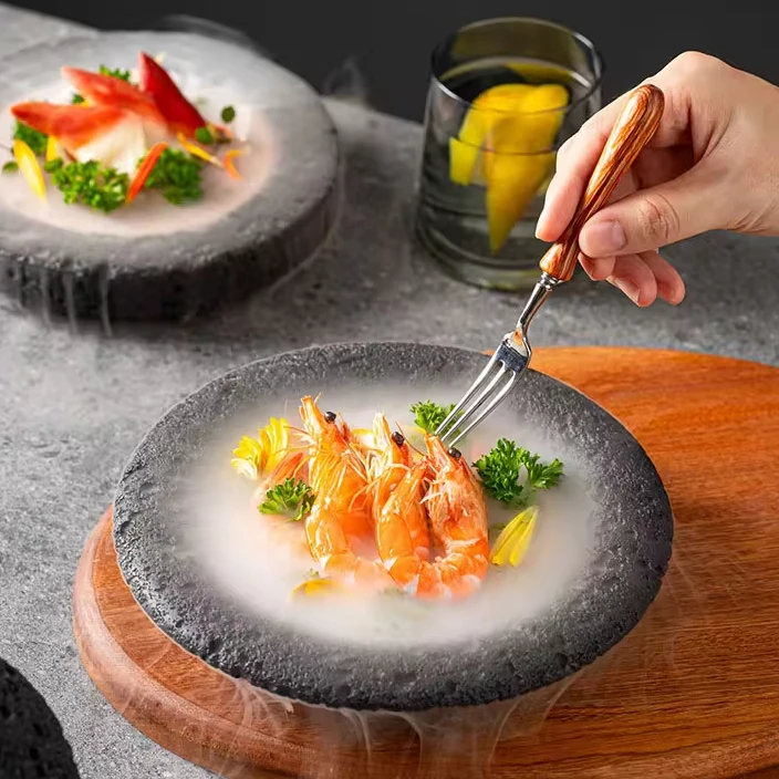 Wholesale Molecular Cuisine Dinner Plate New Design With Dry Ice Cement Rock Meteorite Planet Appeal for Serving Dishes & Plates