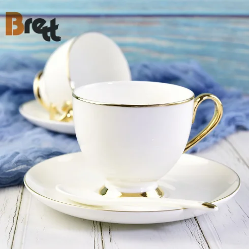 Королевский роскошный костяной фарфор с золотыми краями, свадебные сувениры, фарфоровая чашка для кофе, чая и набор блюдец