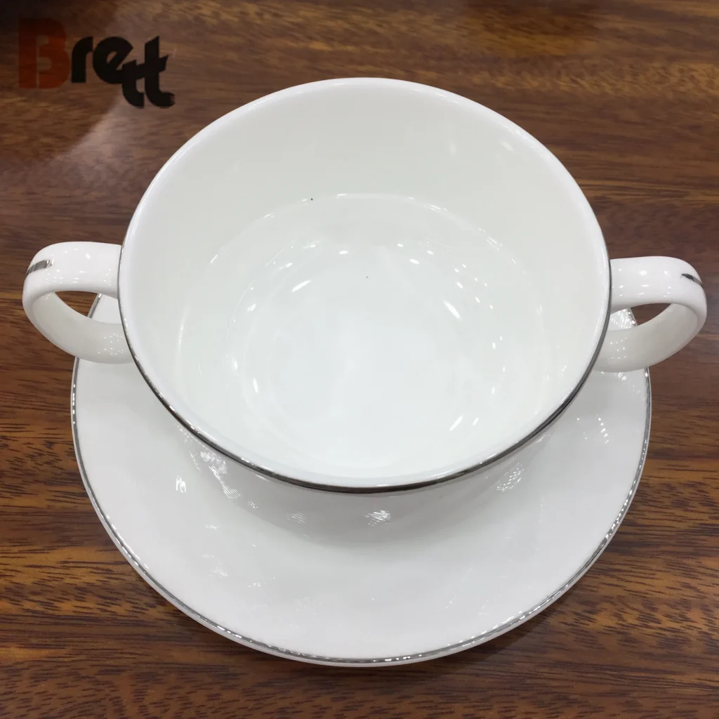 Горячая продажа Гуанчжоу Посуда из костяного фарфора 72 шт. Обеденный набор с золотой серебряной оправой