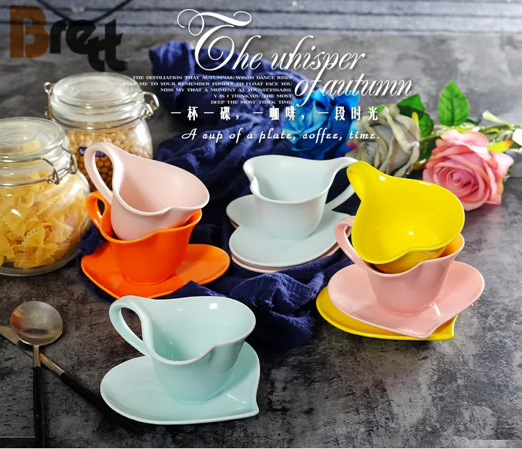 Подарок на день Святого Валентина, необычная керамическая кофейная чашка и блюдце в форме сердца