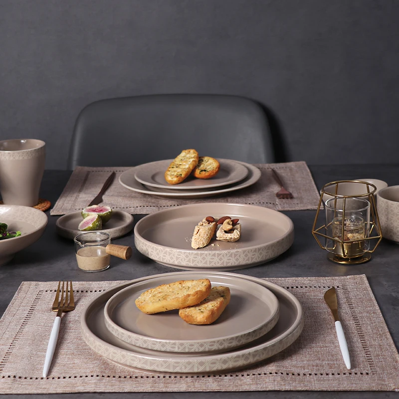 Фарфоровый набор обеденных тарелок, посуда, современная посуда, керамическая керамическая посуда под глазурованной обеденной тарелкой, ресторанная посуда для отеля