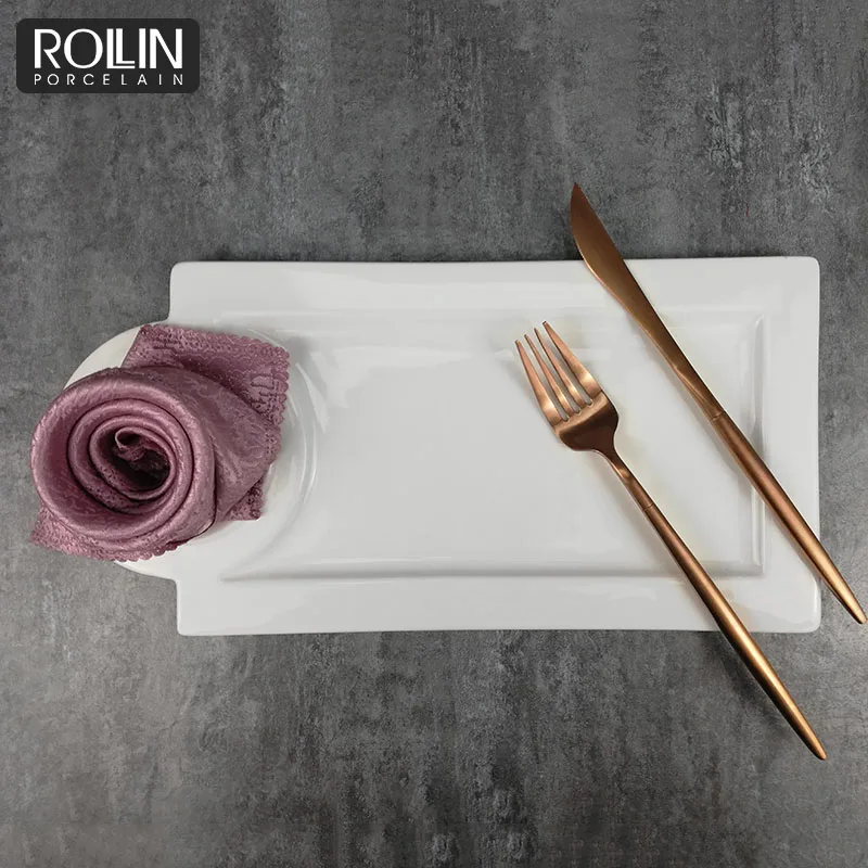 Керамическая плита для приготовления пищи неправильной формы для свадебного банкета Массовые керамические тарелки Простые керамические тарелки