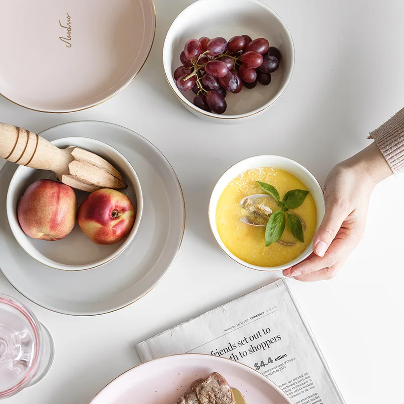 Роскошный розовый и серый керамический набор посуды для использования в гостиницах и ресторанах, оптовые тарелки на заказ