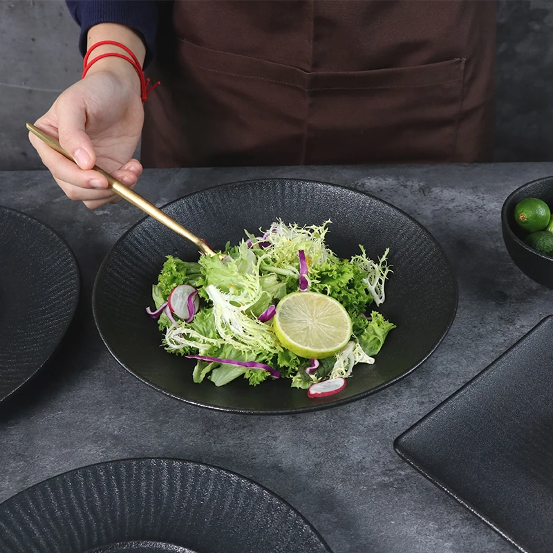 Фарфоровая посуда ваби-саби в японском стиле, черная чаша, керамическая тарелка, большие тарелки 2,3 л, миска для салата и лапши для ресторана