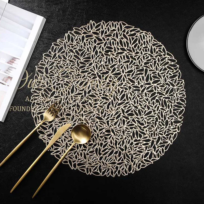 Ресторан-отель Поставщик оптовая продажа свадебных ПВХ круглые моющиеся коврики из ротанга для обеденного стола Изоляционные коврики для столов в отеле