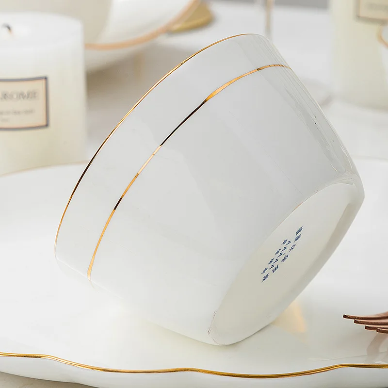 44pcs Set Cheap Western  Home Bone China Meal Tableware Bowls and Dishes  Ceramic Wedding Plates Bone China Dinnerware Sets