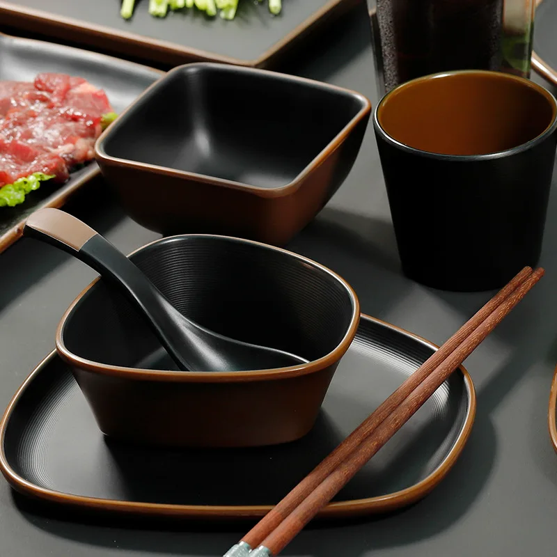 Меламиновый сервиз с коричневой каймой, оптовая продажа, элегантная черная матовая маленькая тарелка, квадратная тарелка, небьющаяся посуда, фуршетные тарелки