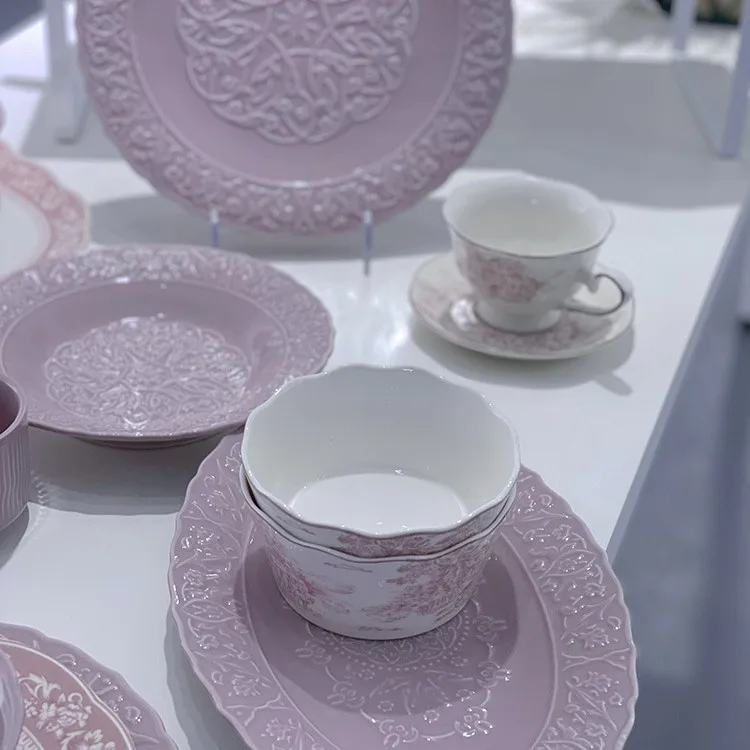 Hot Sale Floral Design Nordic Purple Style Steak Pasta Salad Porcelain Bowls and Plates Dinnerware Set