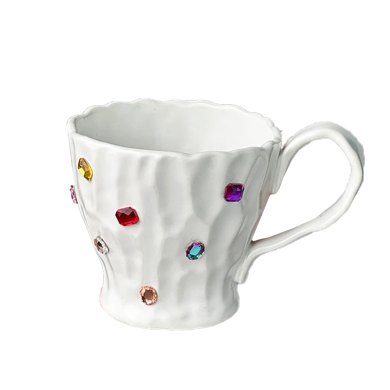 Hot Sell Vintage Style Ceramic Coffee Cups Wholesale Minimalist Design Suitable for Everyday Use