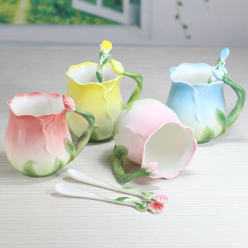 Hot Selling European Style Exquisite 3D Rose Flower Shape Mug Creative Large Capacity Ceramic Coffee Cup With Spoon