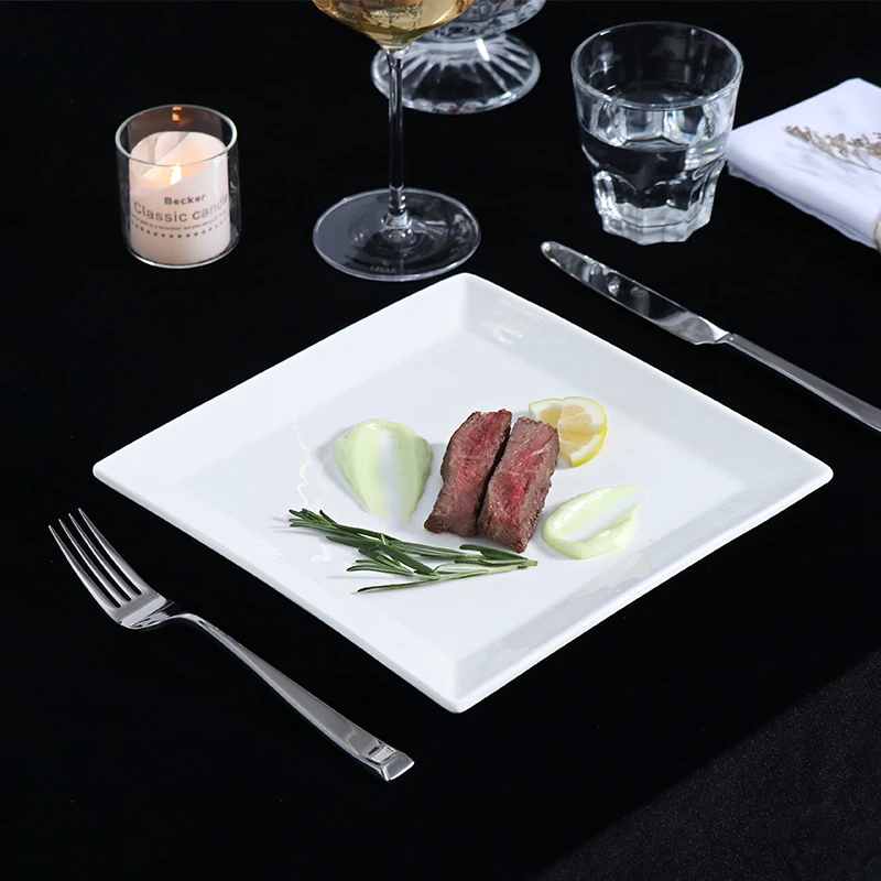 Производитель принадлежностей для отелей, оптовая продажа, керамическая тарелка для стейка, индивидуальный логотип, ресторан, отель, изысканный белый обеденный сервиз, керамическая тарелка для отеля