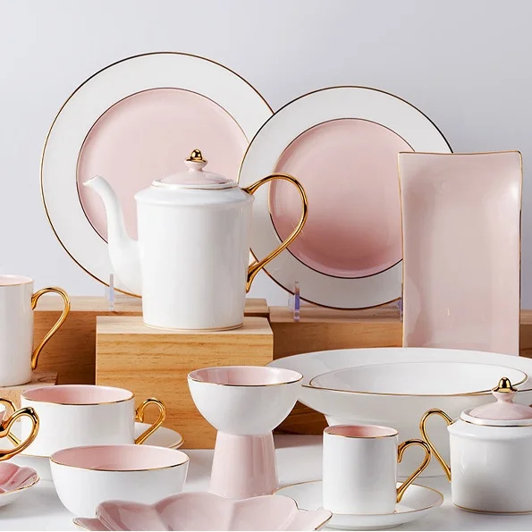 Розовый и белый с золотой оправой Керамическая тарелка в английском стиле Декоративная посуда Набор посуды Декоративная тарелка оптом