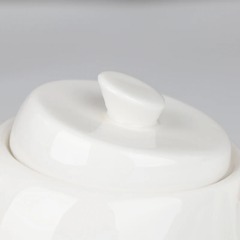 Оптовая продажа белого керамического чайного сервиза, фарфорового чайника с молоком и керамикой