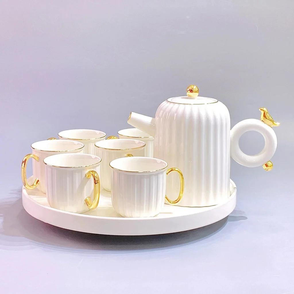 Creative Design Cup Sets White Ceramic Tea Pot and Six Cups Set With Serving Tray for Gift Set for Wedding Gift