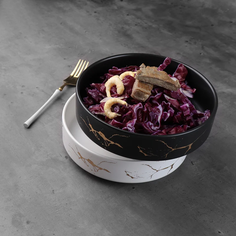 Керамические штабелируемые мраморные тарелки Ресторан Черно-белая посуда 20 см Фарфоровый золотой мраморный обеденный набор