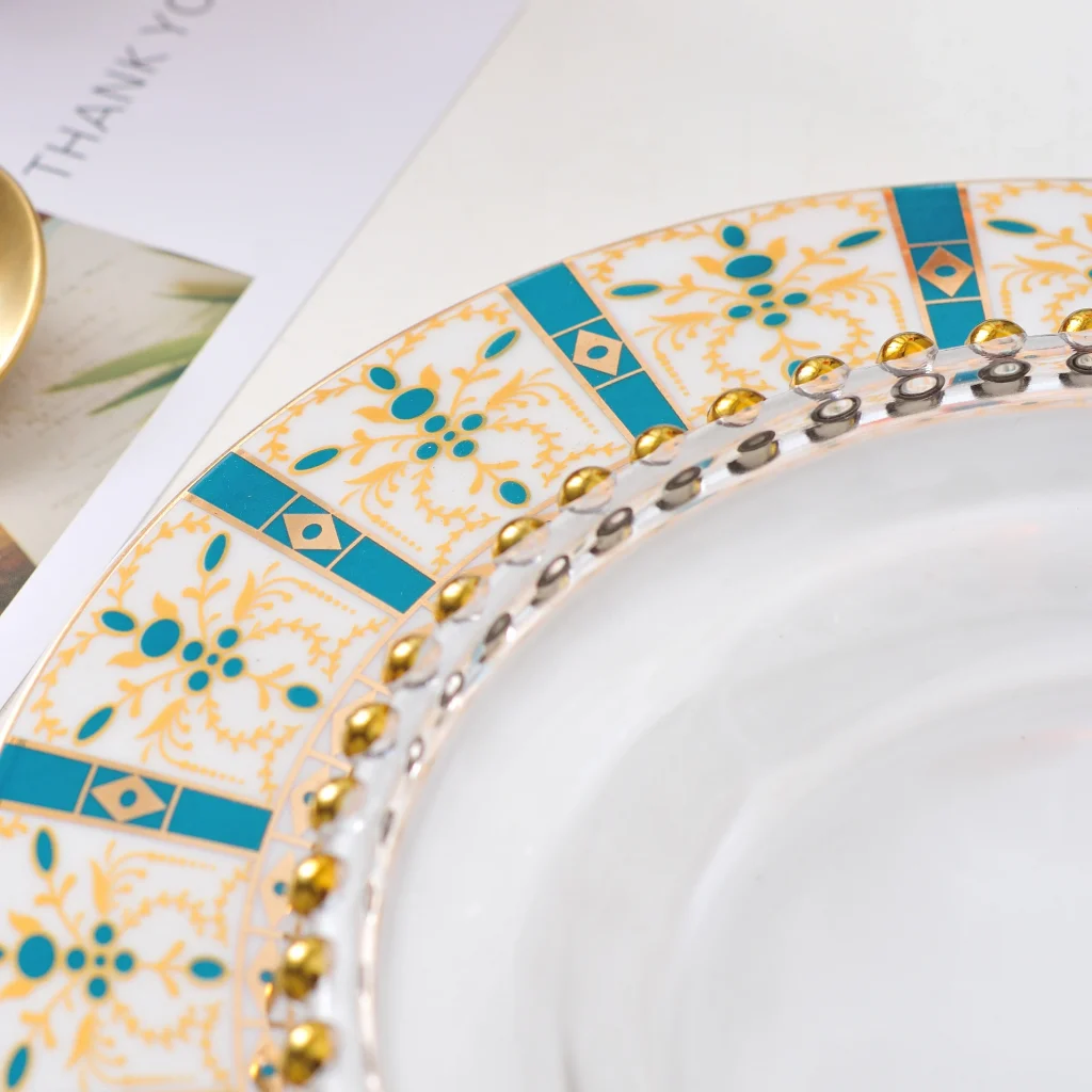 Фарфоровые обеденные тарелки Brett с золотым бисером и скандинавской тарелкой с кофейной чашкой и блюдцем
