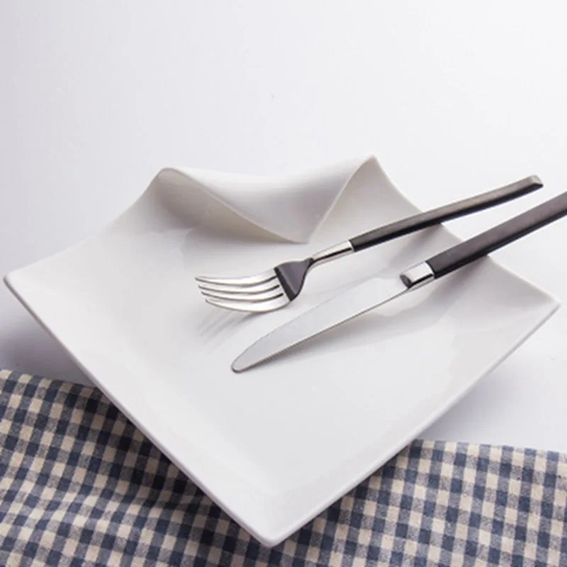 Factory Wholesale Customizable LOGO White Ceramic Originality Irregular Dinner Plate Restaurant Tableware Western Steak Plate