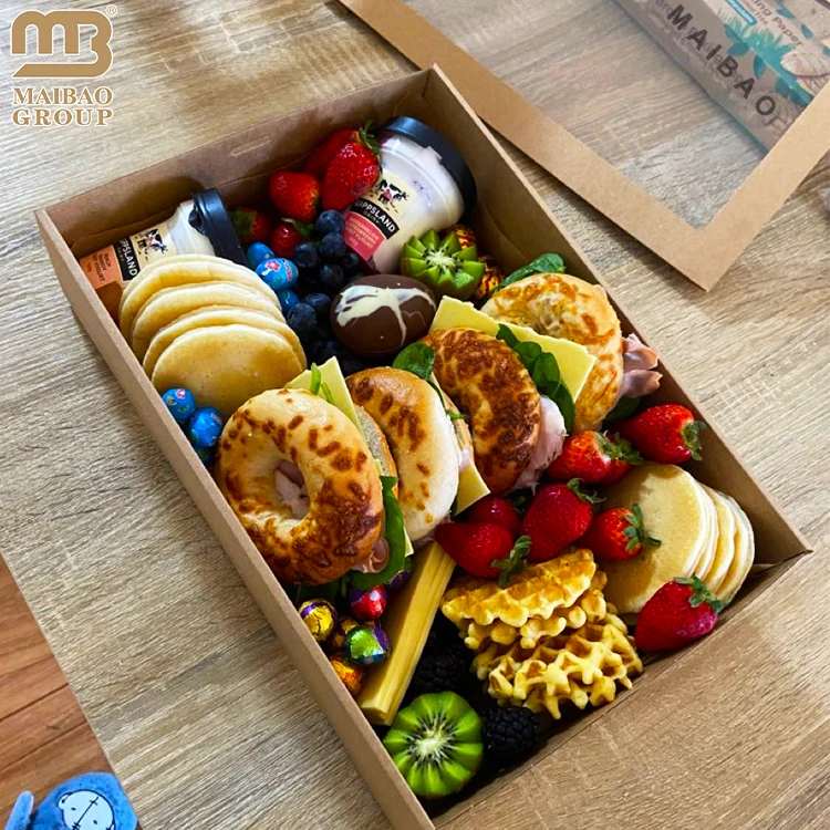 Напечатанные на заказ экологически чистые коробки для мясных закусок для бранча и выпаса еды с прозрачными крышками, одноразовые коробки для еды на вынос, бумажный контейнер