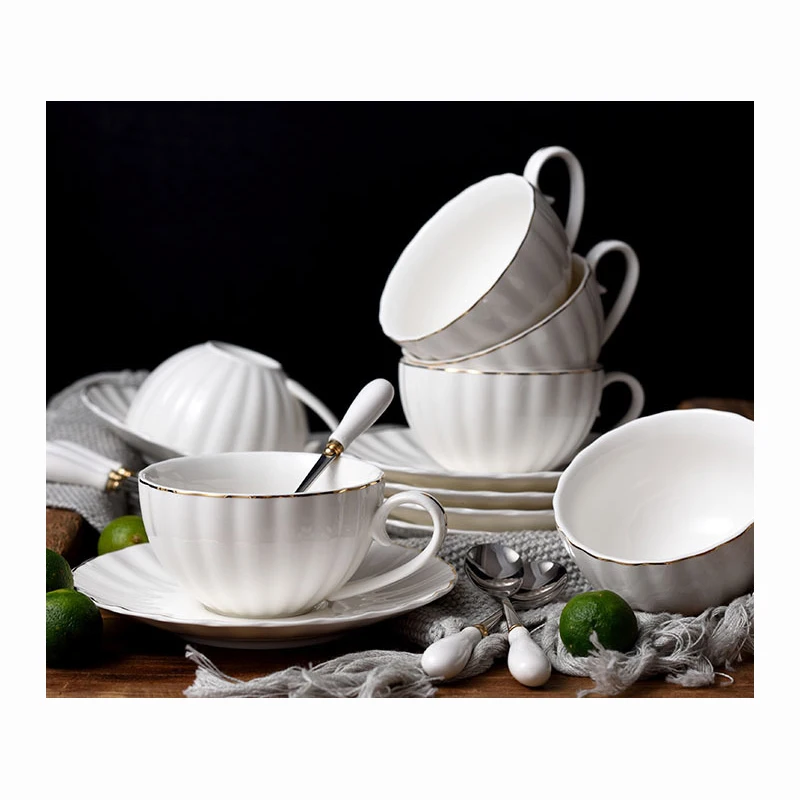 Elegant White Nordic Style Ceramic Coffee Cup Mugs Gift Box for Girls for Coffee & Tea