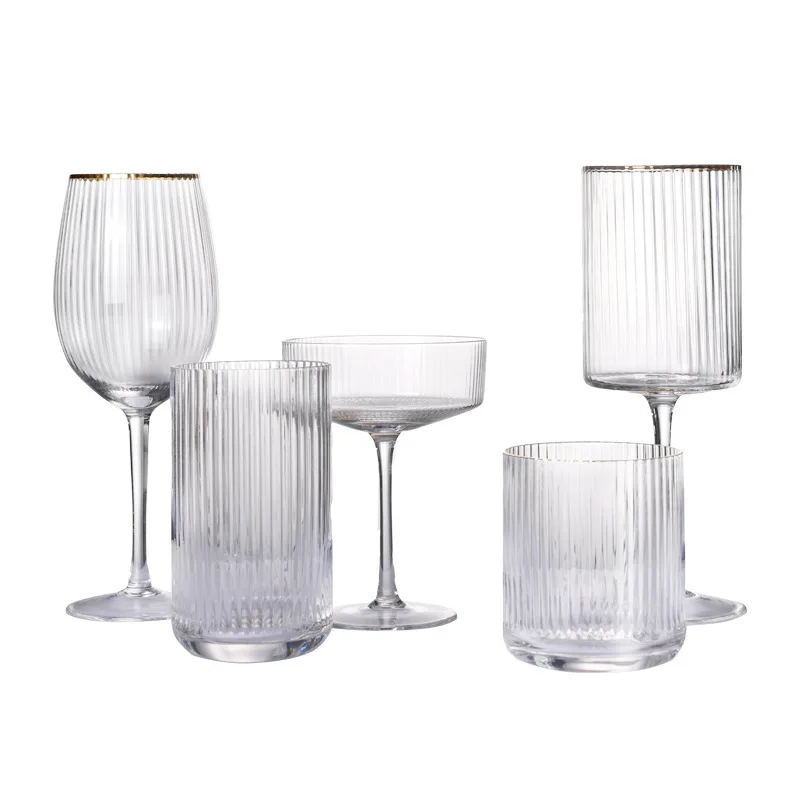 Элегантные винтажные бокалы для вина 12,5 унций с квадратным ребристым дизайном, набор из 4 пластиковых силиконовых бокалов для красного и белого вина, подарки для отелей