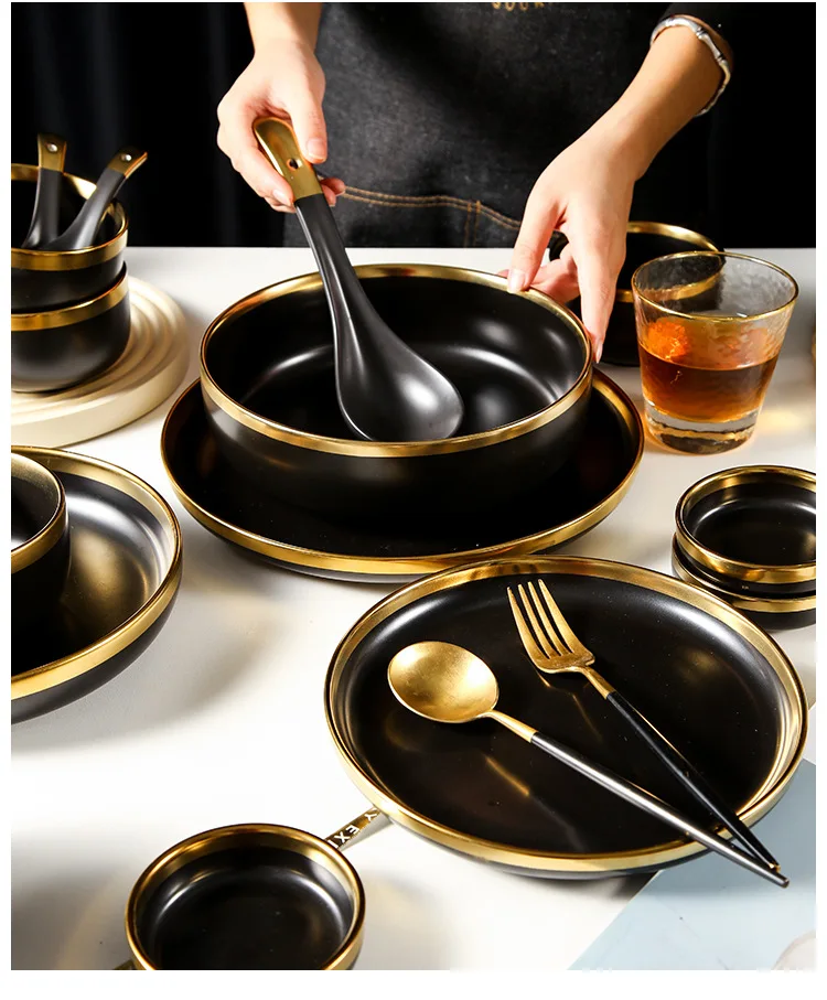 Luxury Gold Rim Porcelain Dinnerware Set Black Green Tableware with Ceramic Soup Bowls and Plates for Wedding Gifts