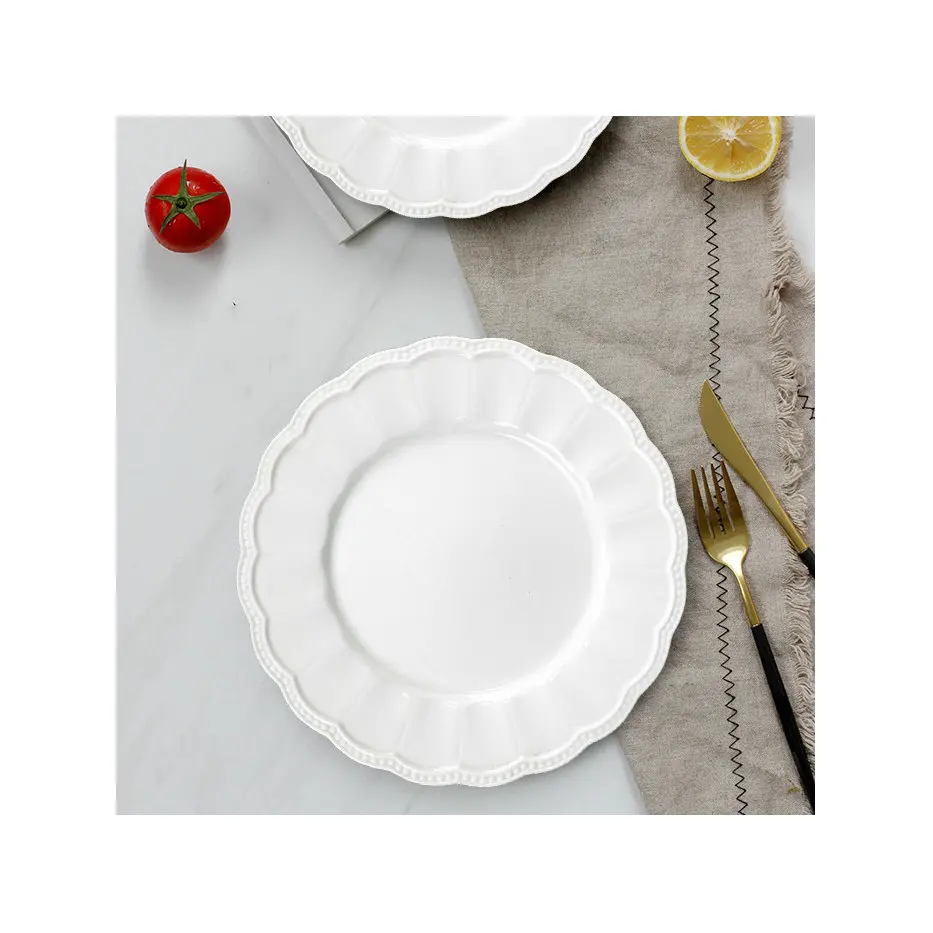 Advanced Customization French Elegant White Embossed Lace Plate Ceramic Dinner Plate Dessert Plate