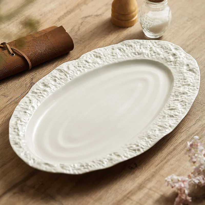 Large Creative Simple Ceramic Fish Dish Tableware Plate for Hotel and Party Oval Plate with Home Style