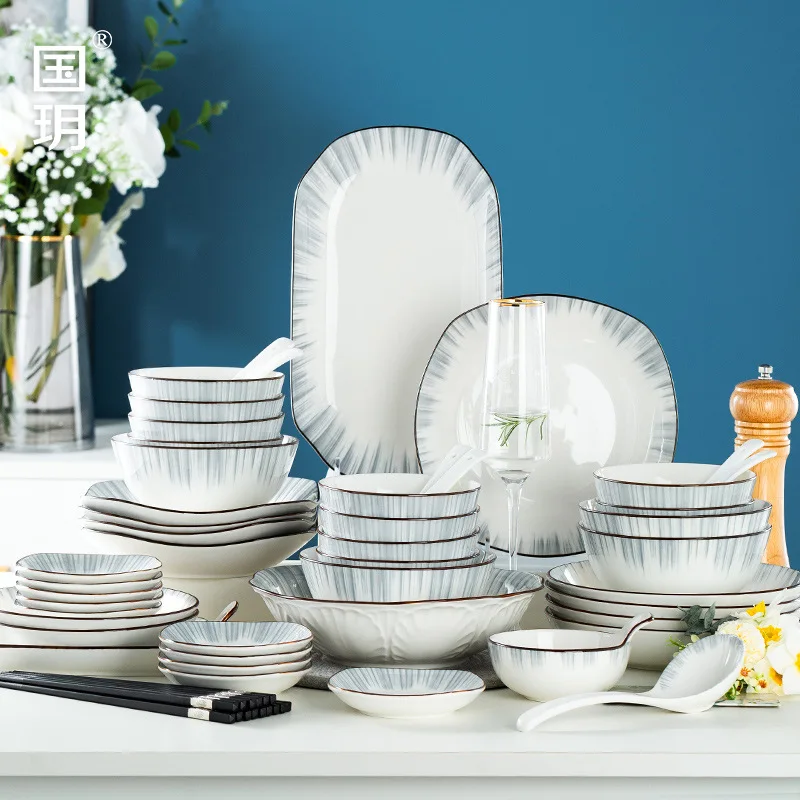 Wholesale Good Quality Stylish Unique Shape Customised Design Nordic Style Ceramic Tableware Dinner Plate Bowl Set