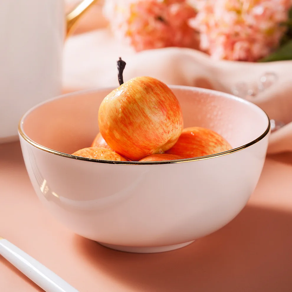 Розовый и белый с золотой оправой Керамическая тарелка в английском стиле Декоративная посуда Набор посуды Декоративная тарелка оптом