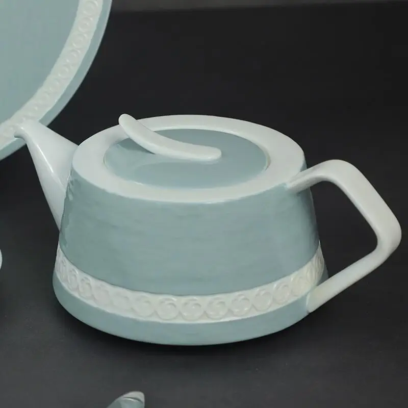 Высококачественные роскошные обеденные сервизы из костяного фарфора, посуда для отеля, ресторанная посуда, посуда, набор тарелок из костяного фарфора