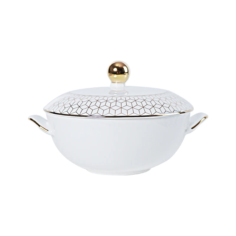 Супница из костяного фарфора с крышкой. Фарфоровые тарелки из тонкого фарфора для отелей класса люкс.