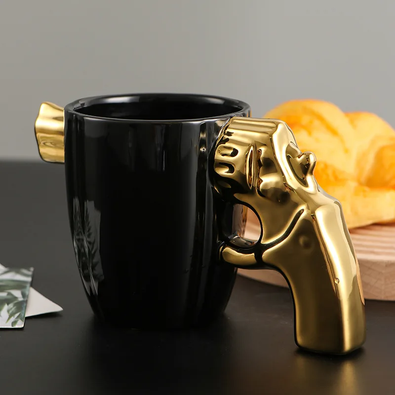 Hot Selling 3D Creative Ceramic Mug Revolver Gun Shaped Cup Personalized Coffee Water Drinking Cup Wholesale