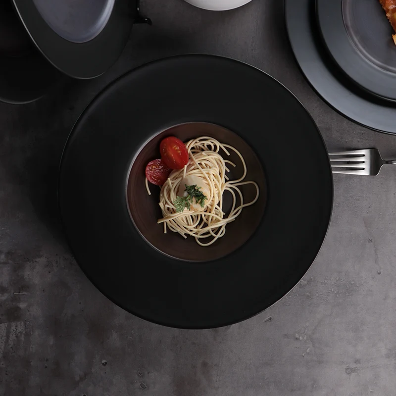 Матовая черная круглая паста, сладкая тарелка для ужина, керамическая тарелка для ресторана, банкета, свадьбы, общественного питания, оптовая продажа