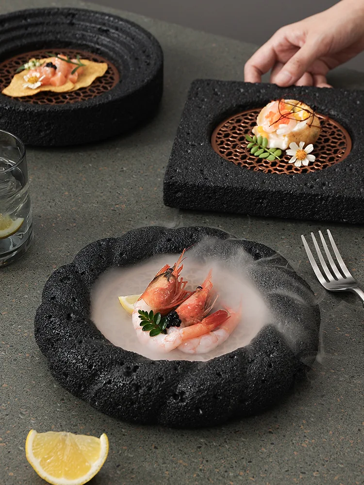 Japanese Artistic Concept Ceramic Bowl Eco-Friendly Volcanic Stone Hotel Tableware Planet-Shaped Ice Plate for Sushi Seafood