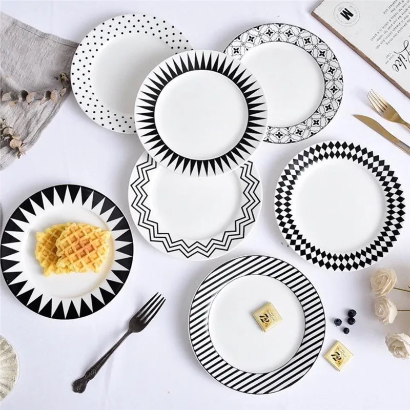 Nordic Style White Ceramic Dish for Steak Round Western Restaurant Plate With Pattern for Household Party Hotel Use