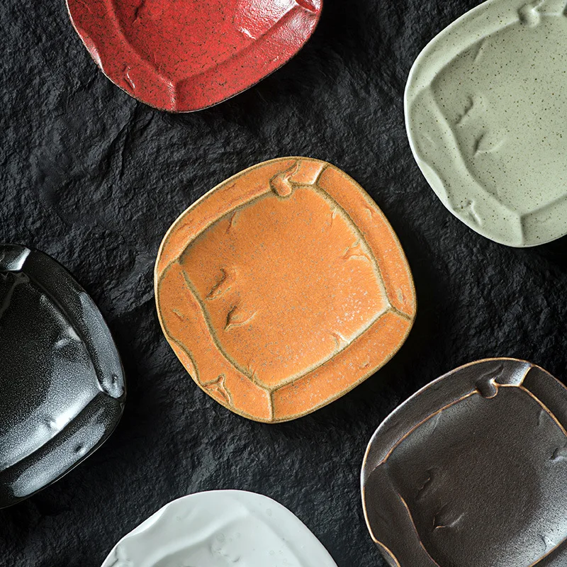 Необычные фарфоровые сервировочные тарелки Vajilla, креативный королевский ресторанный поднос бежевого и белого цвета с волнистым дизайном, поднос для суши, десерта, пасты