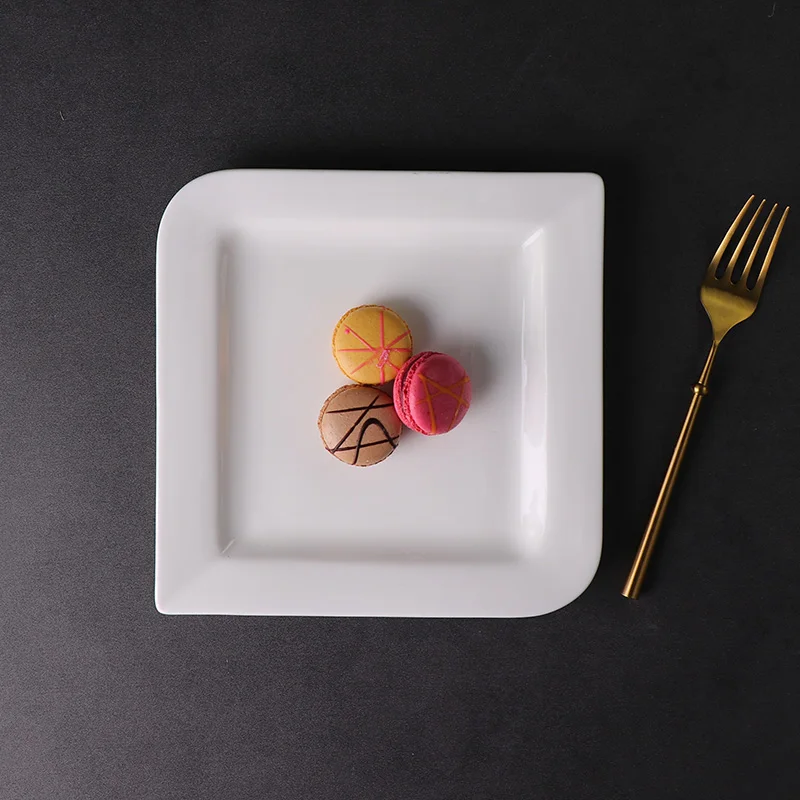 Наборы для авиалиний Керамическая квадратная посуда Тарелка из 18 предметов Фарфоровый фарфоровый сервиз на 6 наборов Malacasa, 30 тарелок и столовая посуда